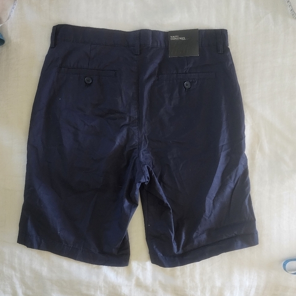 NWT H&M slim fit shorts 9" inseam size 30R - Picture 2 of 6
